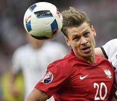 Piszczek (ˈpiʂˌt͡ʂɛk) is a polish surname which is most frequent in the cities of kraków and nowy targ in south central and piła and złotów in north west poland and is also to be found among the polish diaspora. Poland Defender Piszczek Quits National Team After World Cup