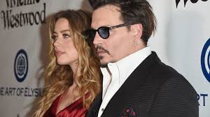 Amber heard and johnny depp filed for divorce after just 15 months of marriage amid allegations of domestic violence. Amber Ist Abschaum Johnny Depp Ubersticht Liebes Tattoo Promiflash De