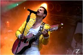 Queen are a english rock band that was formed in 1970. Infos
