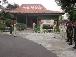 Ukm menwa uns menjadi sorotan setelah mahasiswa prodi d4 k3 sekolah vokasi uns gilang endi meninggal saat mengikuti diklatsar menwa. Menwa Uns