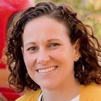 Lynn Mcateer's Instagram, Twitter & Facebook