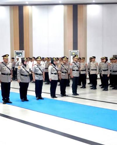 Selamat dan sukses atas serah terima jabatan Kapolres Murung Raya dari AKBP  Franky M. Monathen, S.I.K. kepada AKBP Agung Gima Sunarya, S.I.K. Semoga  amanah baru ini membawa keberkahan dan keamanan bagi masyarakat