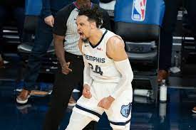 The grizzlies compete in the national basketball association (nba). C Fmo5x5rq0 Am