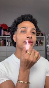 The @madisonbeer effect 🩵 , If winter had a look it will me Madison Beer!  Effortlessly beautiful and love how timeless her entire look is. ,  Products: , Hair: @sharkbeauty the Shark Glam 😍, @rhode ...