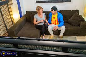 Milena Steel is a hot stepmom who loves hardcore anal sex with her stepson  on movienight - Mature.nl