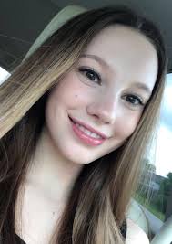 Fan Casting Sydney Bullock as Stacey in Stranger Things