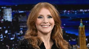 Bryce Dallas Howard Addresses Rumors That Taylor Swift Wrote Argylle  (Extended)