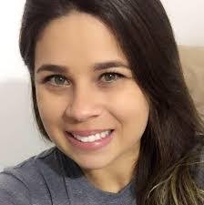 Amanda Nascimento's Instagram, Twitter & Facebook