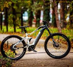 1 516 aprecieri 10 comentarii bucharestbiketraffic bucharestbiketraffic pe instagram astazi georgiana a facut cateva fotografii bici bicycle ebike bike