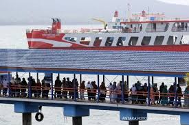 Harga tiket penumpang kapal laut kmp legundi surabaya lombok. Load Factor Feri Surabaya Lombok Capai 60