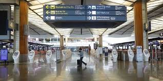 Aug 05, 2021 · hamad international airport in doha, qatar has been named the best airport in the world at the 2021 world airport awards. Changi World S Best Airport Warns Of Prolonged Crisis Amid Coronavirus