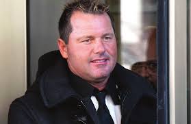 Blimp visiting Cruise