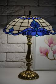 Stained Glass Table Lamp Tiffany Style Classic Tiffany Design Etsy In 2020 Stained Glass Table Lamps Stained Glass Lamp Shades Blue Lamp