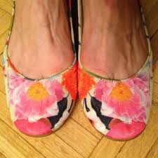 Nine West On High Flat Shoes Worn By Cat Valentine Ariana Grande In Sam Cat Spotern