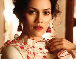 Waluscha Desousa Projects :: Photos, videos, logos, illustrations and  branding :: Behance