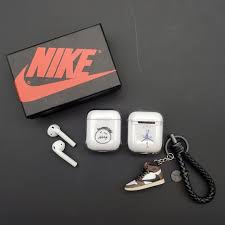Premium Handcrafted Travis Scott Inspired Air Jordan 1 Airpod Case Cactus W 3d Sneaker Keychain In 2020 Airpod Case Travis Scott Travis Scott Shoes