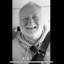 ✨ I've got to be honest I'm shocked but very honoured to receive the award… 