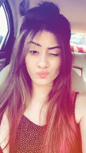 Ladkiyon Ki Sabse Bade Jhutt Mai Makeup Nhi Karti Bas Eyeliner Lgati Hun A Cute Girl Poses Stylish Girls Photos Stylish Girl Images