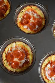 Mini Cauliflower Pizza Bites Recipes I Love Blumenkohl Pizza Rezeptideen Rezepte Mit Blumenkohl