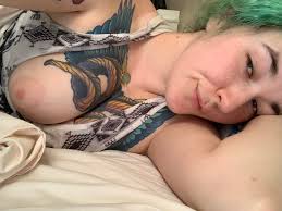 Never fails: go to sleep in a tank top and youâ€™ll wake up with a boob out  Porno Photo - EPORNER