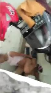 Aksinya viral di media sosial karena ada yang memvideokan. Indonesia Lagi Asik Nyepong Dalam Mobil Amateur Asian Mobil Mobileporn