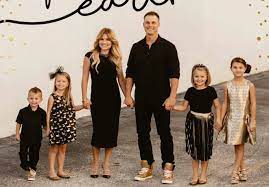 Black And Gold Fall Family Photo Outfits Family Photoshoot Outfits Family Photo Outfits Winter