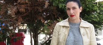 Η προσπάθεια και η αγωνία της ελλαδίτισσας πυροσβέστριας, κατερίνα ιωαννίδου αποτυπώνονται σε μια φωτογραφία που αξίζει χίλιες λέξεις. Katerina Iwannidoy Gnwrizoyme Na Dinoyme Maxes Kai Na Tis Kerdizoyme Fwnh Ths Rodophs
