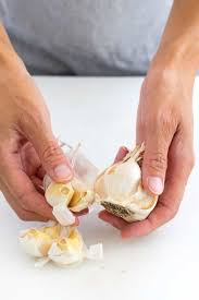 We did not find results for: How To Peel And Mince Garlic Jessica Gavin