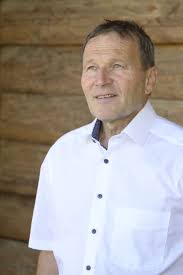 In dieser Ausgabe: Feriengewinnspiel für Kinder- garten– und  Volksschulkinder auf Seite 19