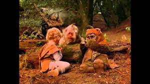 I have been waiting for it on dvd but was reluctant after i read the reviews. Ewoks Battle For Endor Rheh Rheh Youtube