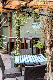 Pubs With Beer Gardens In London 8 Amazing Pubs With Outdoor Areas Beer Garden Pub Design Beer Pub