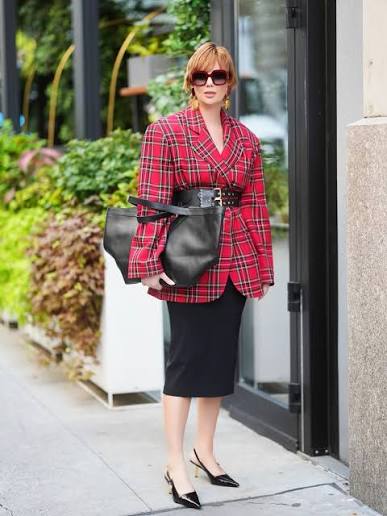 Plaid and red will be trending in 2026, especially within fall and winter collections, combining classic patterns with bright accents. Tartan plaid is expected to make an appearance on dresses, suits, and