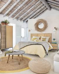 Une Tete De Lit Adaptee A Chaque Type De Chambre Shake My Blog Tete De Lit En Rotin Deco Chambre Parental Deco Chambre