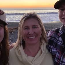 Danielle Bruner's Instagram, Twitter & Facebook