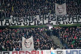 Asian handicap skip this section. 2 Bundesliga Hannover 96 Schlagt Holstein Kiel Erneute Spielunterbrechung Der Spiegel