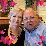 Laura Vanbibber's Instagram, Twitter & Facebook