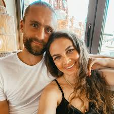 S Club star splits from husband after 10 years and says daughter is 'the  only thing that matters'