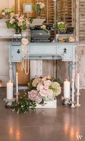 This Is The Ultimate Vintage Table Set Up Such A Great Way To Welcome Your Guests To You Vintage Wedding Reception Vintage Table Setting Vintage Wedding Theme