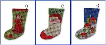 Twelve tiny christmas stocking designs are provided for you to stitch for holiday gift giving or keeping for yourself. Christmas Stockings Page 2 Janet Granger S Blog