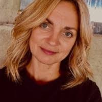 Leigh Randall's Instagram, Twitter & Facebook