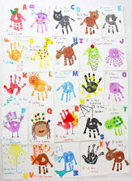Handabdruck Alphabet Karteikarten Bastelideen Kinder 2020 Yeni Yurumeye Baslayan Cocuk Elisi Bebek El Sanatlari Yeni Yuruyen Bebek Aktiviteleri