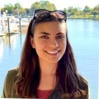 Linda Bellone's Instagram, Twitter & Facebook