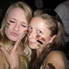 Jessica Bartlett (@JessicaB705)