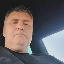 Tim Nixon's Instagram, Twitter & Facebook