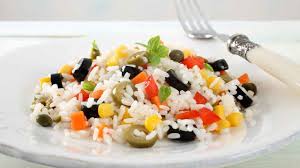 Come condire l'insalata di riso. Vuoi Un Insalata Di Riso Perfetta Ecco Gli Errori Che Devi Assolutamente Smettere Di Fare