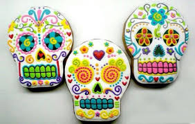Galleas Decoradas En Forma De Calaveritas De Azucar Galletas De Calavera Craneo De Azucar Galletas Dia De Muertos