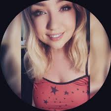 Krista Marie (@kristabuelt) • Facebook