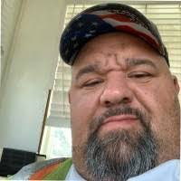 Andy Queen's Instagram, Twitter & Facebook