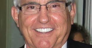 Bobby Yarborough receives 'Mama' lifetime award