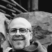 Robert Caesar Caras Vidal Email & Phone Number